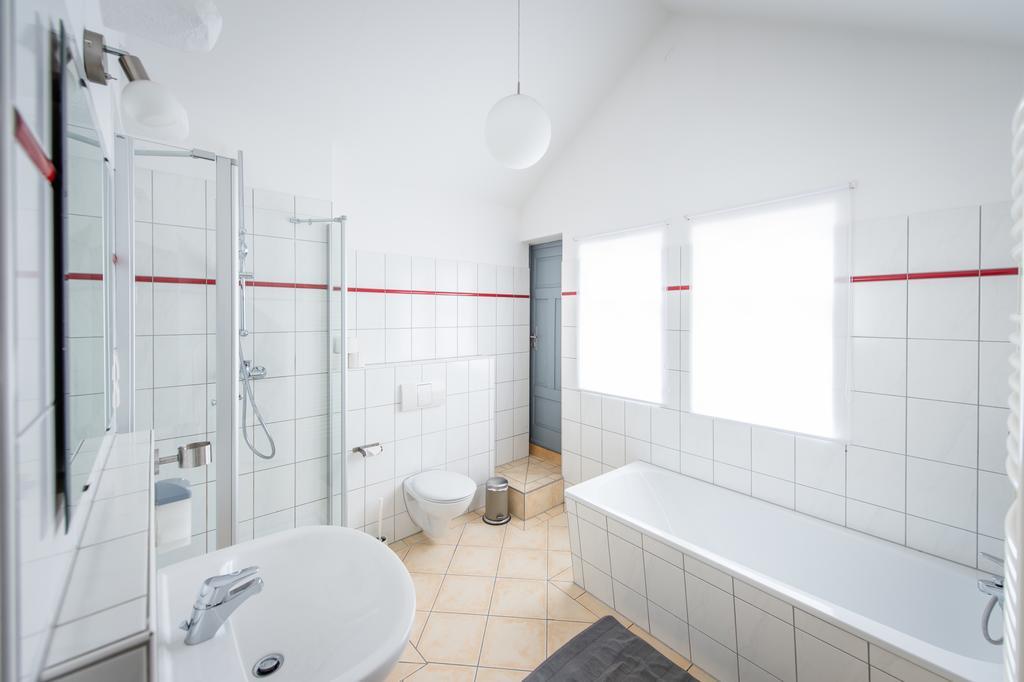 "Goethezimmer" Ferienwohnung Und Zimmer Am Burgplatz Ваймар Екстериор снимка